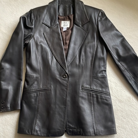 VAKKO SPORT Dark BROWN leather blazer size M